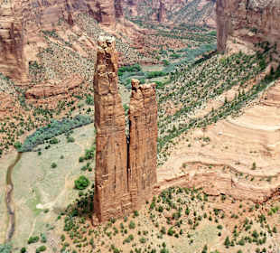 Canyon de Chelly - Spider Rock