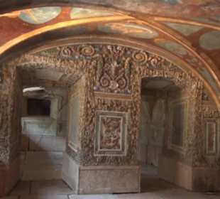 Wasserspiele - Grotte - Ruinen
