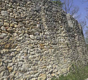 Ruine Maisenburg