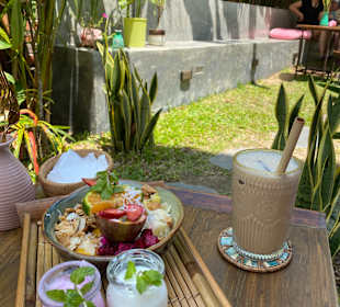 Coconut-Coffee, Smoothiebowl