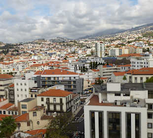 Blick von Monte auf Funchal