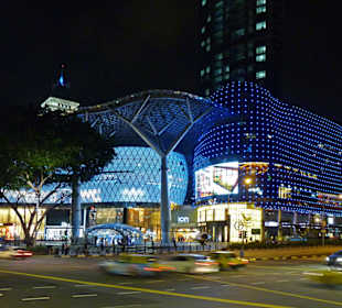 Eine der brandneuen Malls auf der Orchard Road
