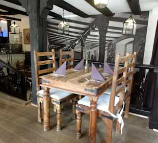 Blick in die Gasträume des Royal Ketty