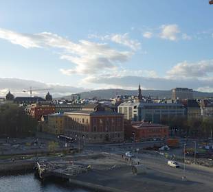 Widok na Oslo z dachu Opery