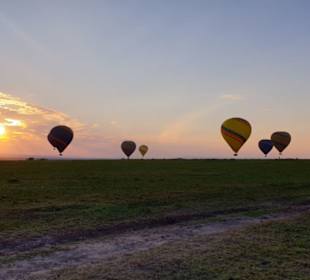 Ballonfahrer am Morgen
