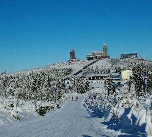 Blick zum Fichtelberghaus