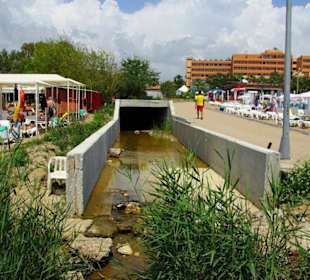 Vom Sunrise Richtung Kumköy-Evrenseki am Strand