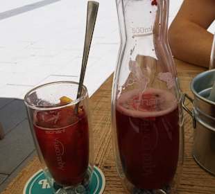 Limonade mit Himbeer Zitrone Geschmack