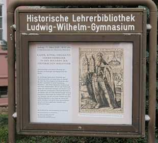 Ludwig-Wilhelm-Gymnasium, historische Bibliothek