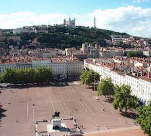 Blick auf Notre Dame und St.Jean