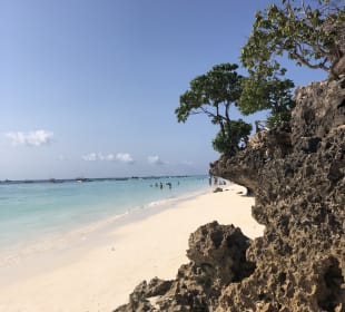 Strand Nungwi