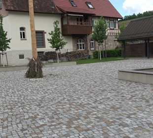 Rathaus Unteriflingen