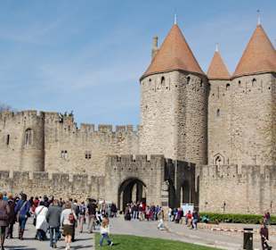 Exterior de la entrada de La Cité