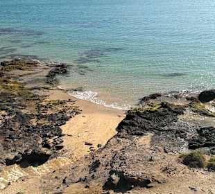 Badebucht unterhalb des Hotels