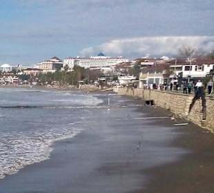 Strandpromenade Side