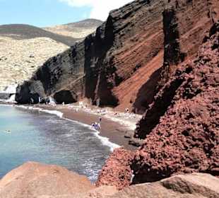 Czerwona plaża w Akrotiri.