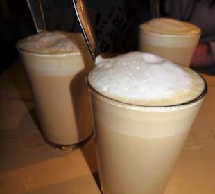 Galão im Café Zuckerstück