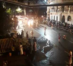 Ganz aktuell: Perahera in Kandy