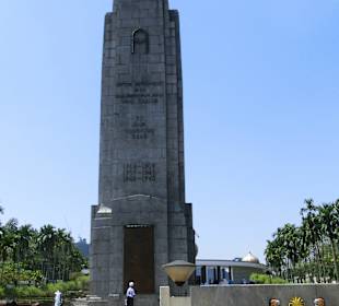 Denkmal im vorderen Bereich