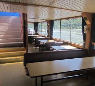 Rheinschiff der Rössler Linie