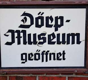 Das Schild des Museums