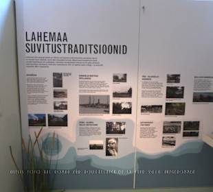 Infowand in der Ausstellung zum Laheema Nat. Park