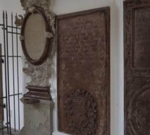 Stift Unserer Lieben Frau zur Alten Kapelle