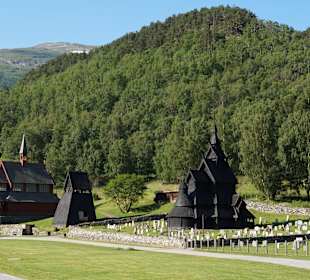 Stabkirche Borgund + Neue Kirche
