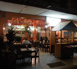 Lokal direkt neben dem Hotel
