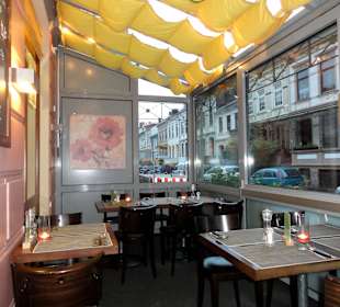 Blick in den Wintergarten des Restaurants