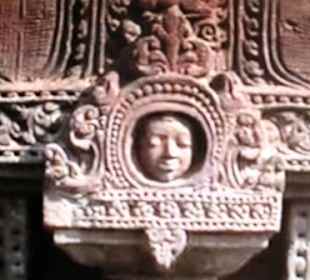 Teilansicht vom Tempel