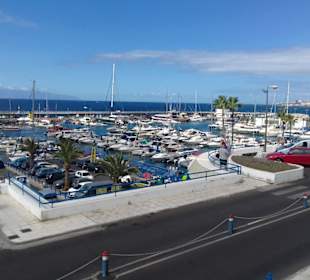 Yachthafen Puerto Colón in Costa Adeje