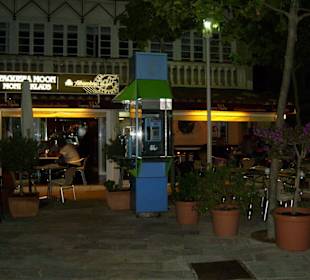 Moon Bar abends