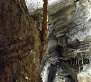 Domaine Grottes De Han