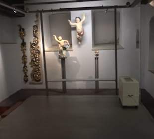 Erdgeschoss - Kirchengeschichte - Mittelalter 