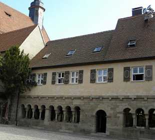 Außenansicht vom Klostergarten