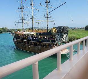 VIP Deluxe Boot mega schöne Tour