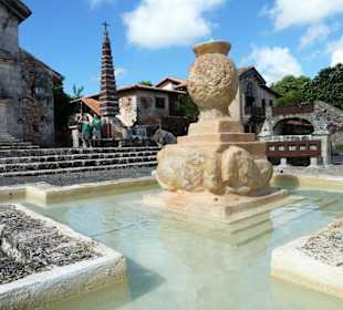 Hauptplatz vor der Kapelle