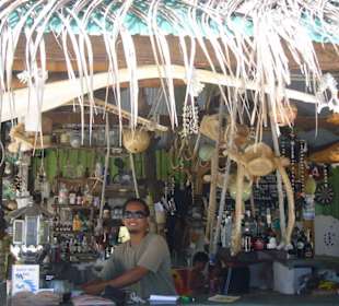 Barkeeper am Pattaya beach Koh Lipe