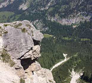 Blick ins Tal während der Wanderung