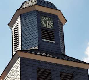 Der Glockenturm der Christuskirche