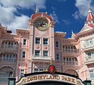 Eingang Disneyland Park