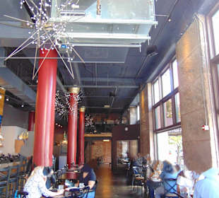 Sen Thai-Asian Bistro in St Louis