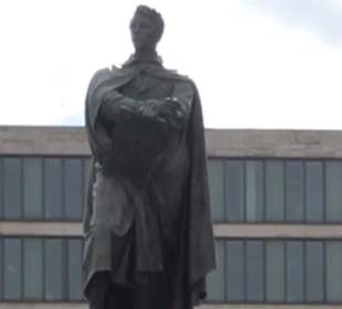 Schinkel-Denkmal