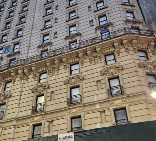 Außenansicht Martinique New York on Broadway, Curio Collection by Hilton