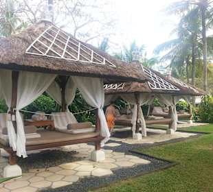 Massagen an der Promenade