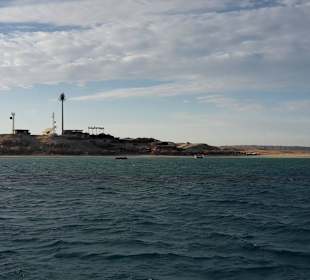 Vom Schiff auf die ganze Insel 