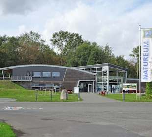 Außenansicht des Natureum Niederelbe