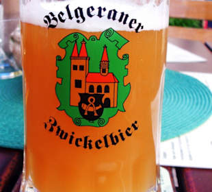 In Belgern. Kleine Brauerei mit guten Speisen.