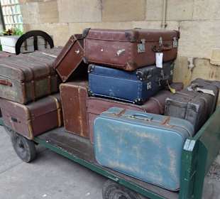 Eisenbahn fahren vor 100 Jahren